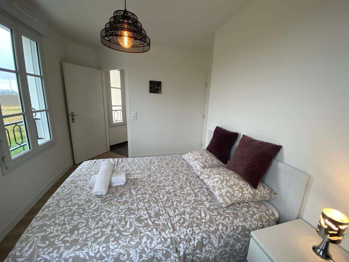 Apartment T4 Paris/val D'europe